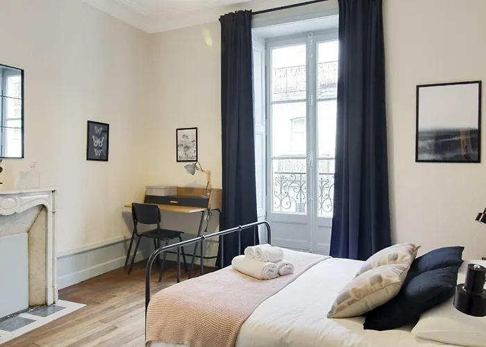 Sous Le Cedre - Au Coeur De Apartmán *